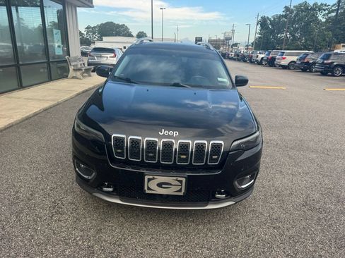 Used 2021 Jeep Cherokee Limited w/ Elite Package FWD image 7