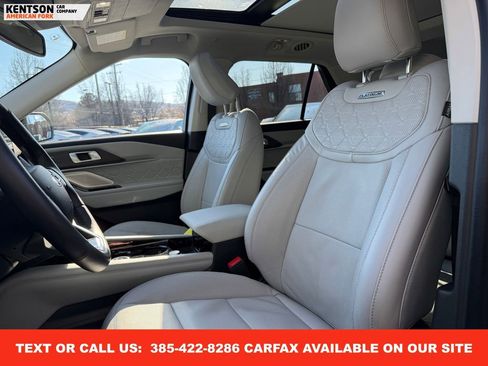 Used 2025 Ford Explorer Platinum w/ LUX Leather Package image 29