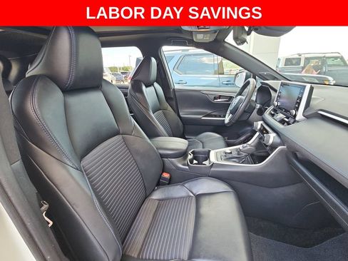 Used 2020 Toyota RAV4 XSE AWD/4WD image 27
