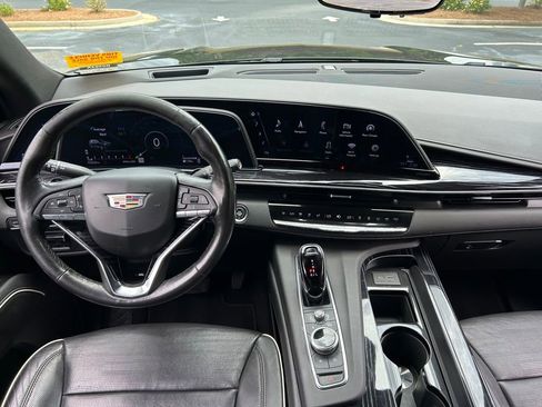 Used 2022 Cadillac Escalade ESV Sport w/ Touring Package AWD/4WD image 16