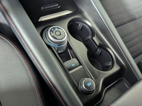 Used 2025 Ford Explorer ST-Line w/ ST-Line Street Pack image 23