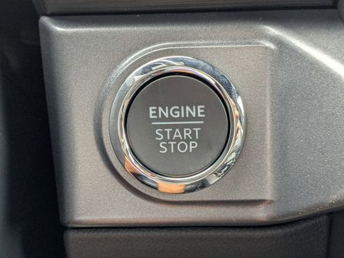 New 2025 Ford F150 XLT w/ Equipment Group 303A High image 33