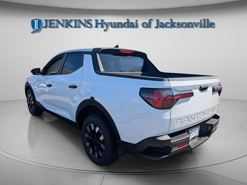 New 2026 Hyundai Santa Cruz SE image 3