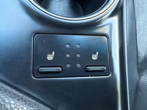 Used 2018 Toyota Camry XLE w/ Driver Assist Package image 28