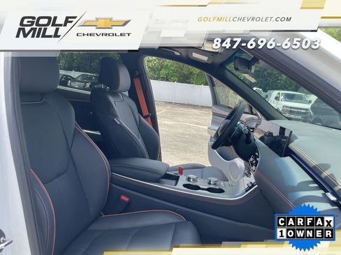 Used 2026 Genesis GV70 2.5T Sport Prestige AWD/4WD image 32