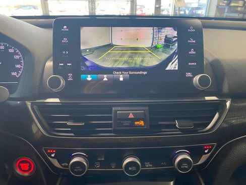 Used 2022 Honda Accord Sport Special Edition image 17