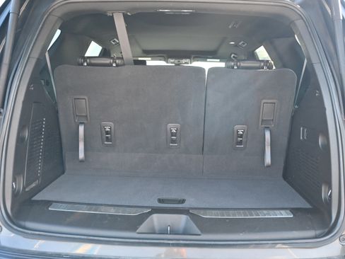 Used 2021 Chevrolet Tahoe Z71 w/ Rear Media and Nav Package image 34