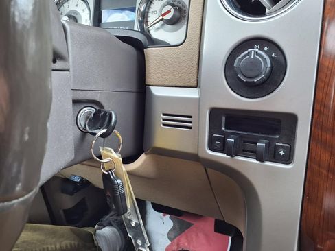Used 2009 Ford F150 Lariat AWD/4WD image 12