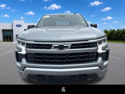 Used 2026 Chevrolet Silverado 1500 RST AWD/4WD image 3