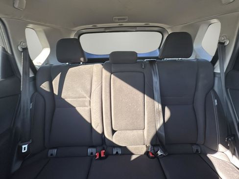 Used 2024 Nissan Rogue S image 13