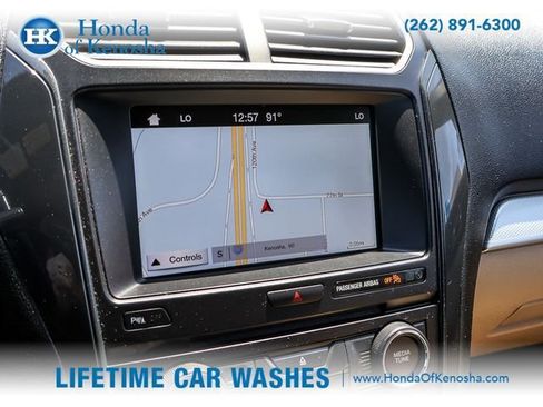 Used 2017 Ford Explorer XLT w/ Equipment Group 202A AWD/4WD image 16