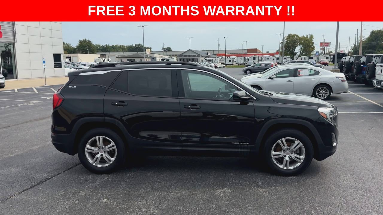 Used 2018 GMC Terrain SLE w/ Driver Convenience Package FWD image 9
