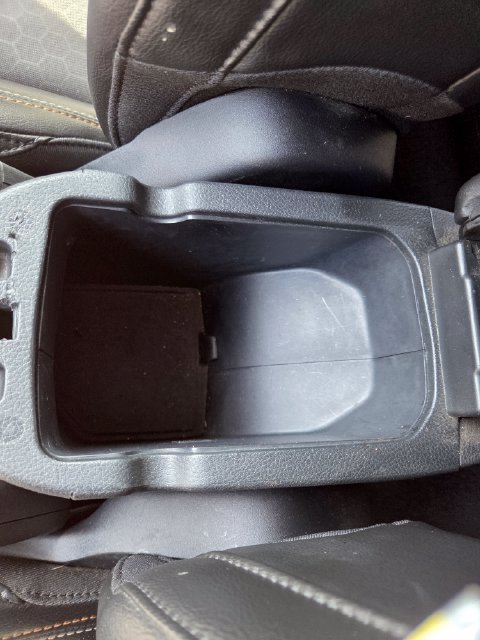 Used 2018 Jeep Compass Latitude w/ Cold Weather Group FWD image 27