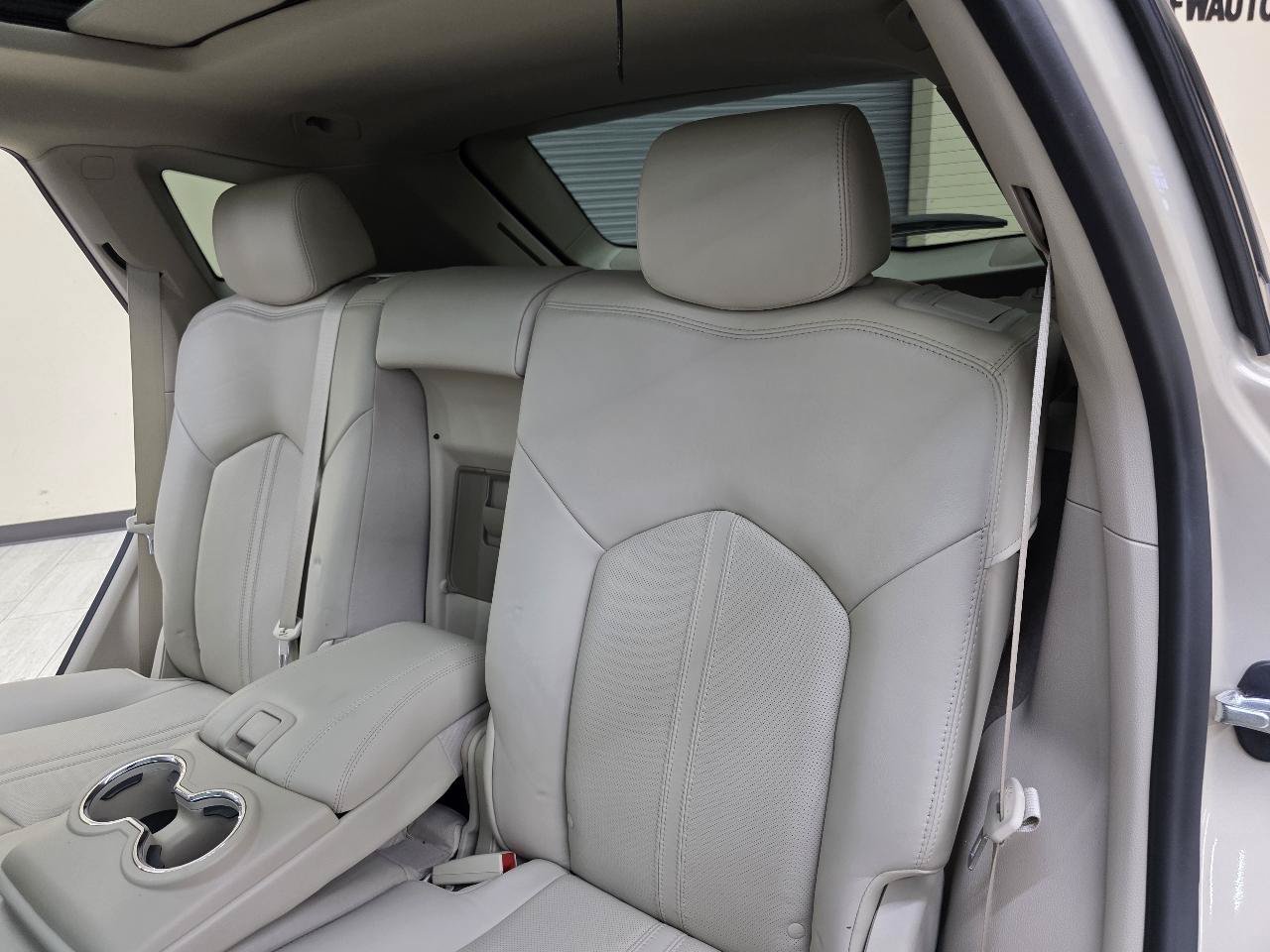 Used 2011 Cadillac SRX Luxury FWD image 25