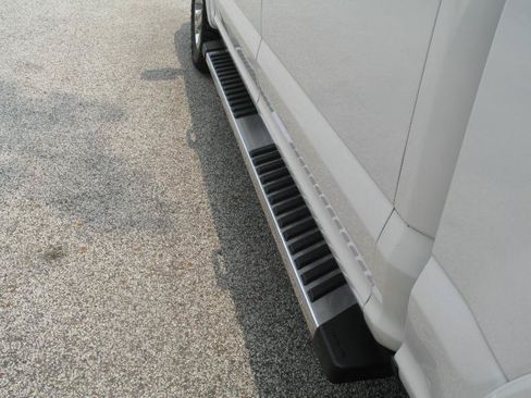 Used 2019 Ford F150 Lariat AWD/4WD image 14