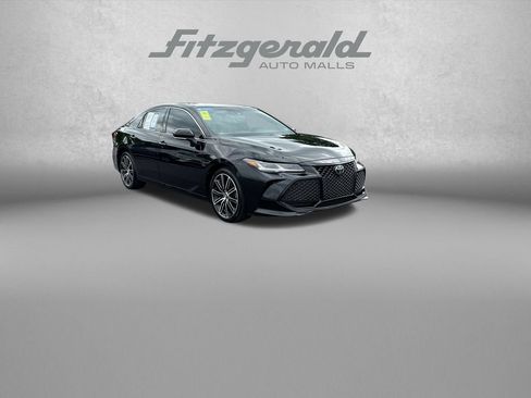 Used 2019 Toyota Avalon Touring w/ Advanced Safety Package FWD image 1