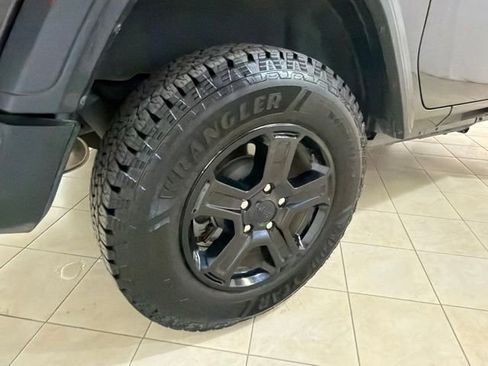 Used 2020 Jeep Wrangler Sport AWD/4WD image 19