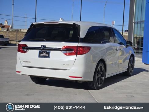 Used 2022 Honda Odyssey Elite image 7