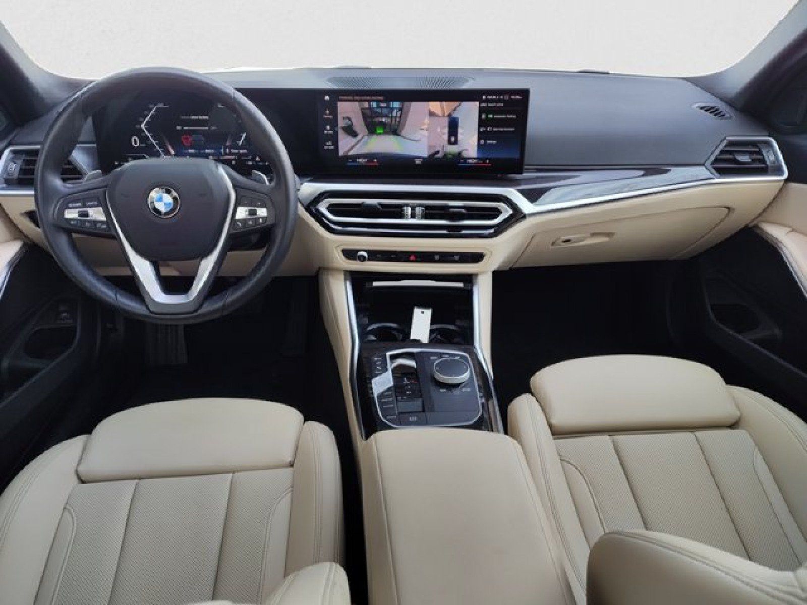 Used 2023 BMW 330i Sedan w/ Parking Assistance Package RWD image 14