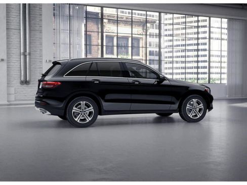 Used 2019 Mercedes-Benz GLC 300 image 16