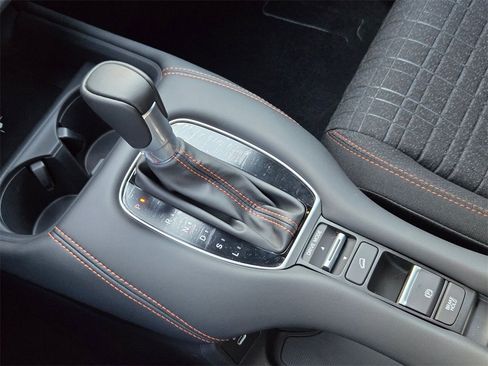 New 2026 Honda HR-V Sport image 17