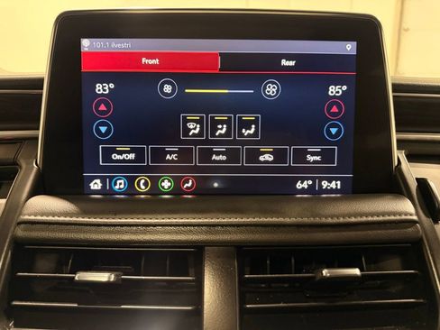 Used 2021 Chevrolet Tahoe Z71 w/ Z71 Signature Package image 26