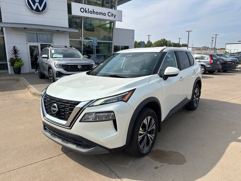 Used 2023 Nissan Rogue SV AWD/4WD image 1