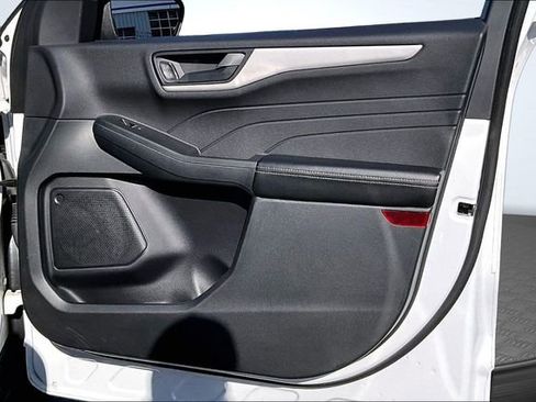 Used 2022 Ford Escape S AWD/4WD image 25