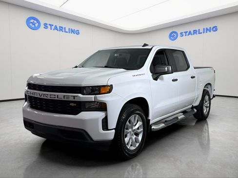 Used 2020 Chevrolet Silverado 1500 Custom w/ Custom Value Package RWD image 16