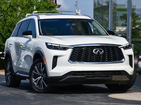 Used 2025 INFINITI QX60 Sensory w/ Vision Package AWD/4WD image 5