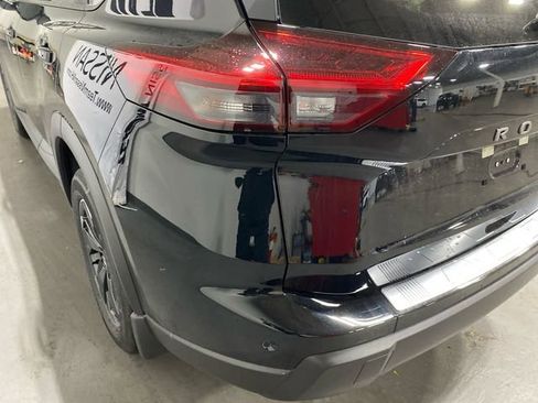Certified 2025 Nissan Rogue SV AWD/4WD image 26