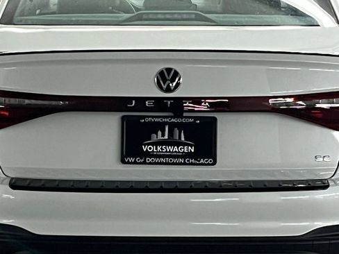 New 2026 Volkswagen Jetta SE image 29