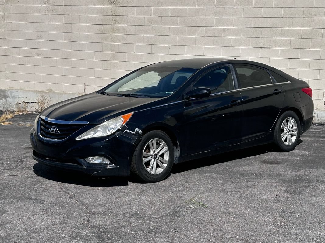 Used 2013 Hyundai Sonata GLS w/ Popular Equipment Pkg FWD image 1