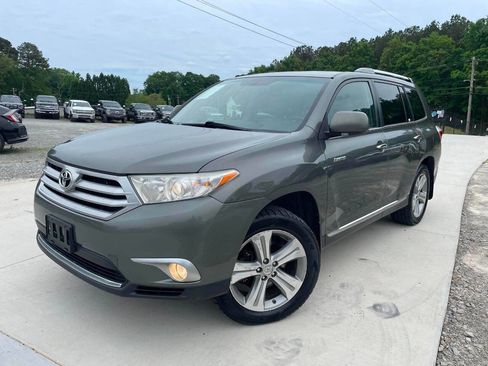 Used 2012 Toyota Highlander Limited w/ Tow Pkg AWD/4WD image 1
