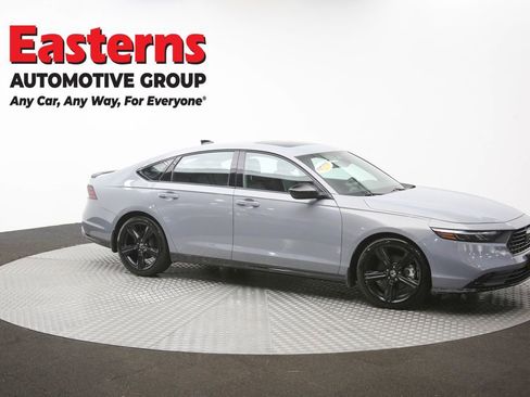 Used 2023 Honda Accord Sport image 45