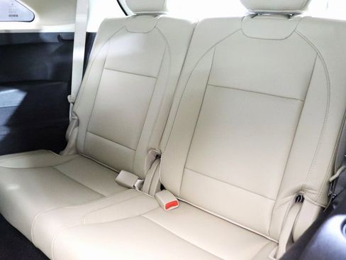 Used 2019 Acura MDX SH-AWD image 11