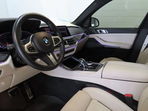 Used 2023 BMW X5 M50i w/ Executive Package AWD/4WD image 3