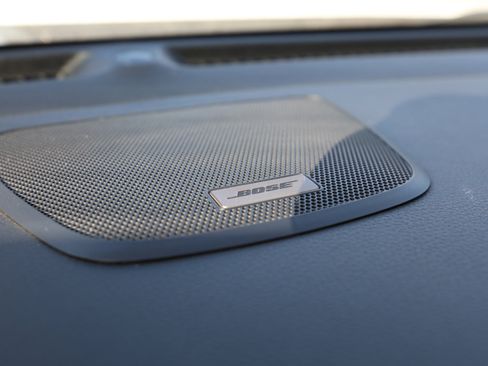 Used 2019 Nissan Rogue SL w/ Premium Package image 22