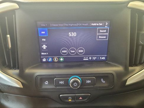 Used 2024 GMC Terrain SLE FWD image 25