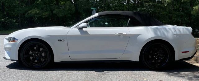 Used 2020 Ford Mustang GT Premium w/ Ford Safe & Smart Package RWD image 5
