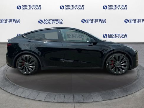 Used 2020 Tesla Model Y Performance image 8