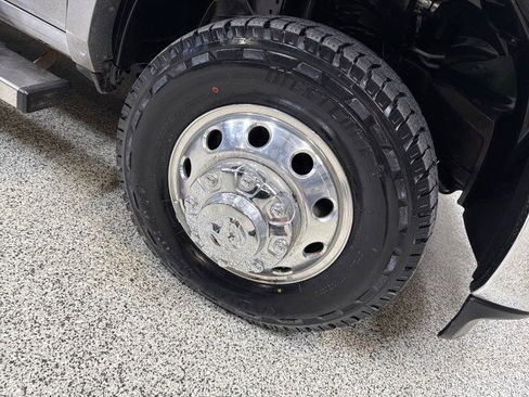 Used 2020 RAM 3500 Laramie image 74