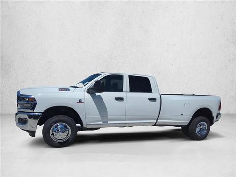 New 2026 RAM 3500 Tradesman w/ Chrome Appearance Group A AWD/4WD image 4