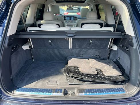 Used 2020 Mercedes-Benz GLS 450 4MATIC image 27