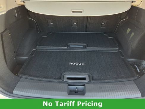 Certified 2026 Nissan Rogue Platinum AWD/4WD image 30