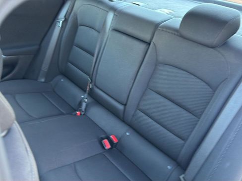 Used 2023 Chevrolet Malibu LT FWD image 30