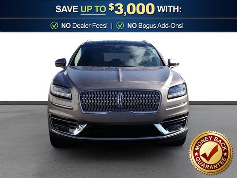Used 2020 Lincoln Nautilus Reserve image 11