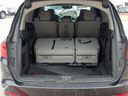 Used 2021 Honda Odyssey Touring image 21
