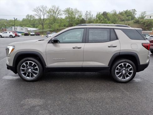 New 2026 GMC Terrain Elevation w/ Elevation Premium Package AWD/4WD image 2
