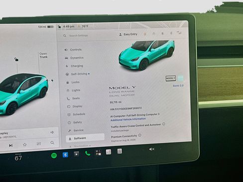 Used 2021 Tesla Model Y Long Range AWD/4WD image 18